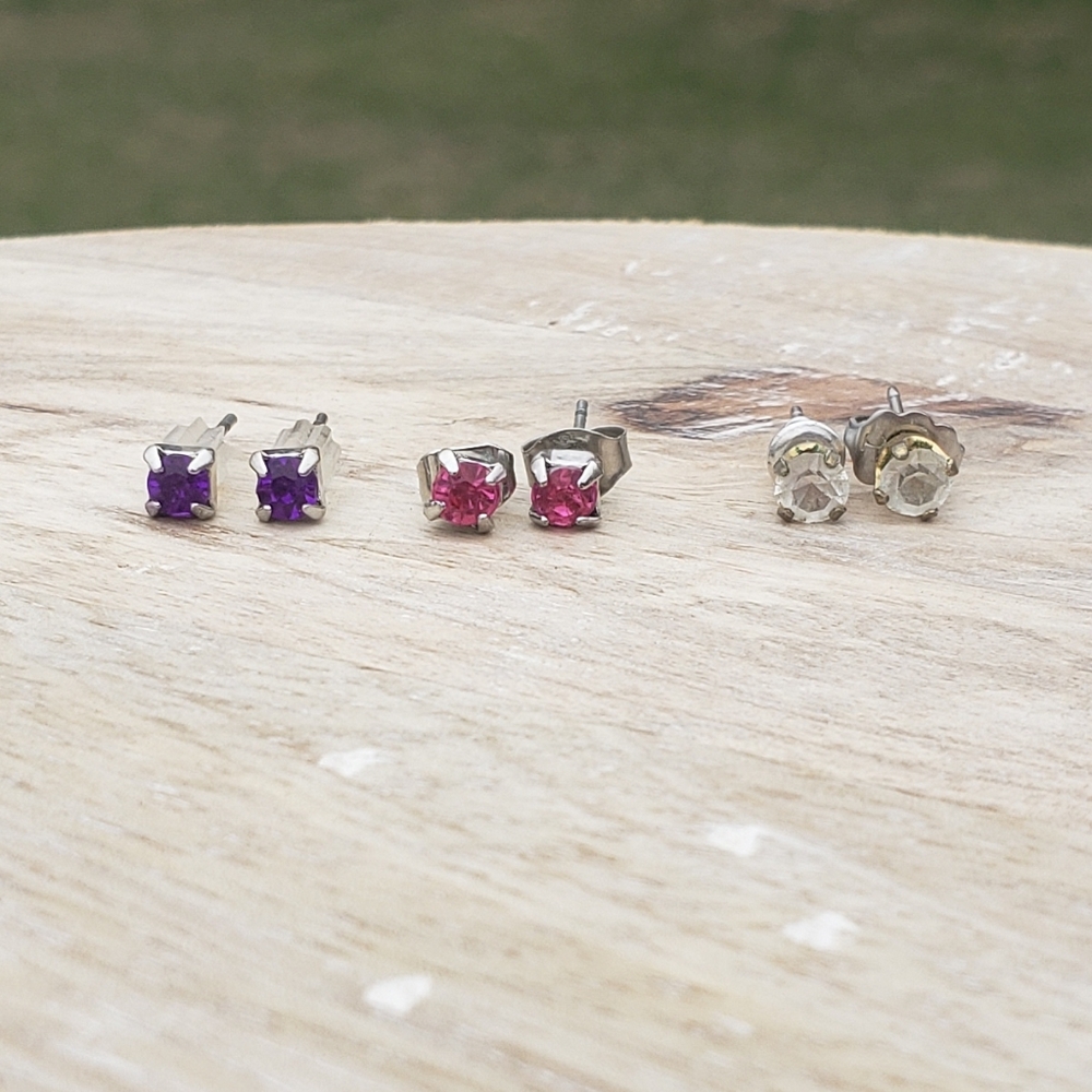 Elegant Purple, Pink, And Clear Stud Earrings - Picture 1 of 15